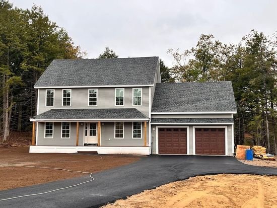 Exterior of sold property at 31 Blaisdell Court, Raymond, New Hampshire